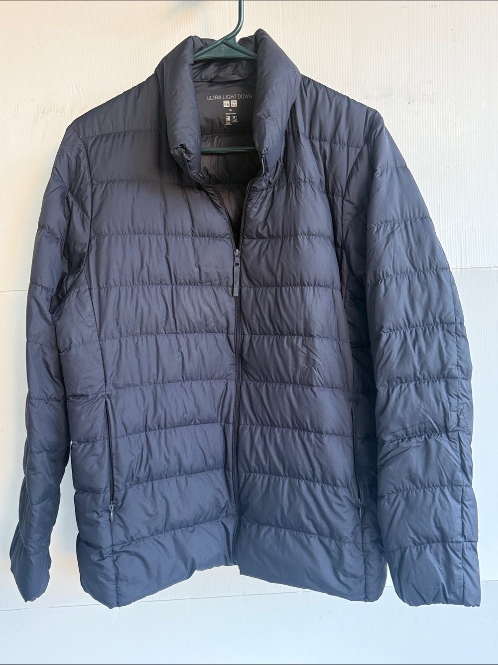 Uniqlo XL Black Ultra Light Down
Packable Puffer Jacket